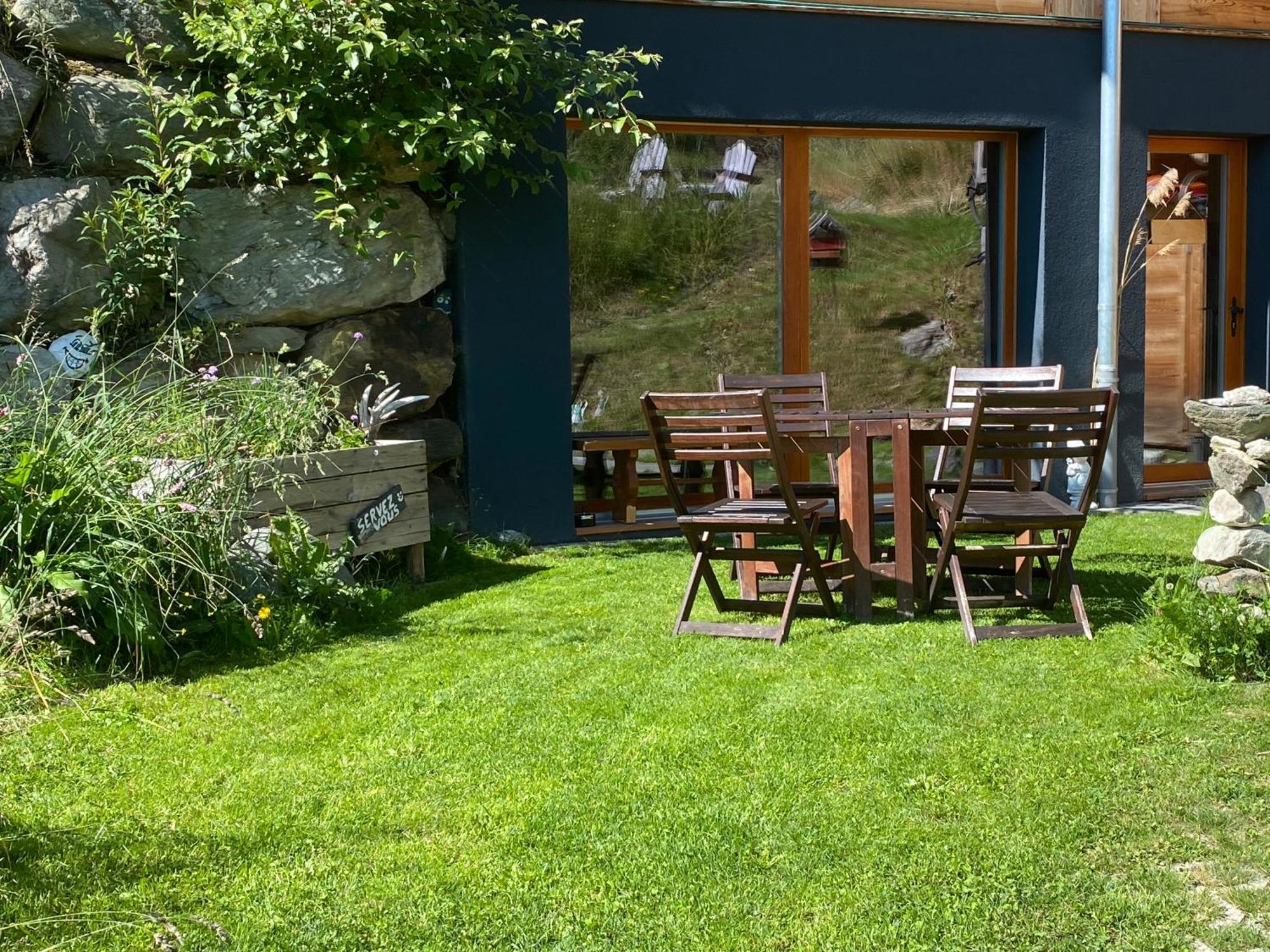 Bed and Breakfast La Cle Des Champs Heremence Экстерьер фото